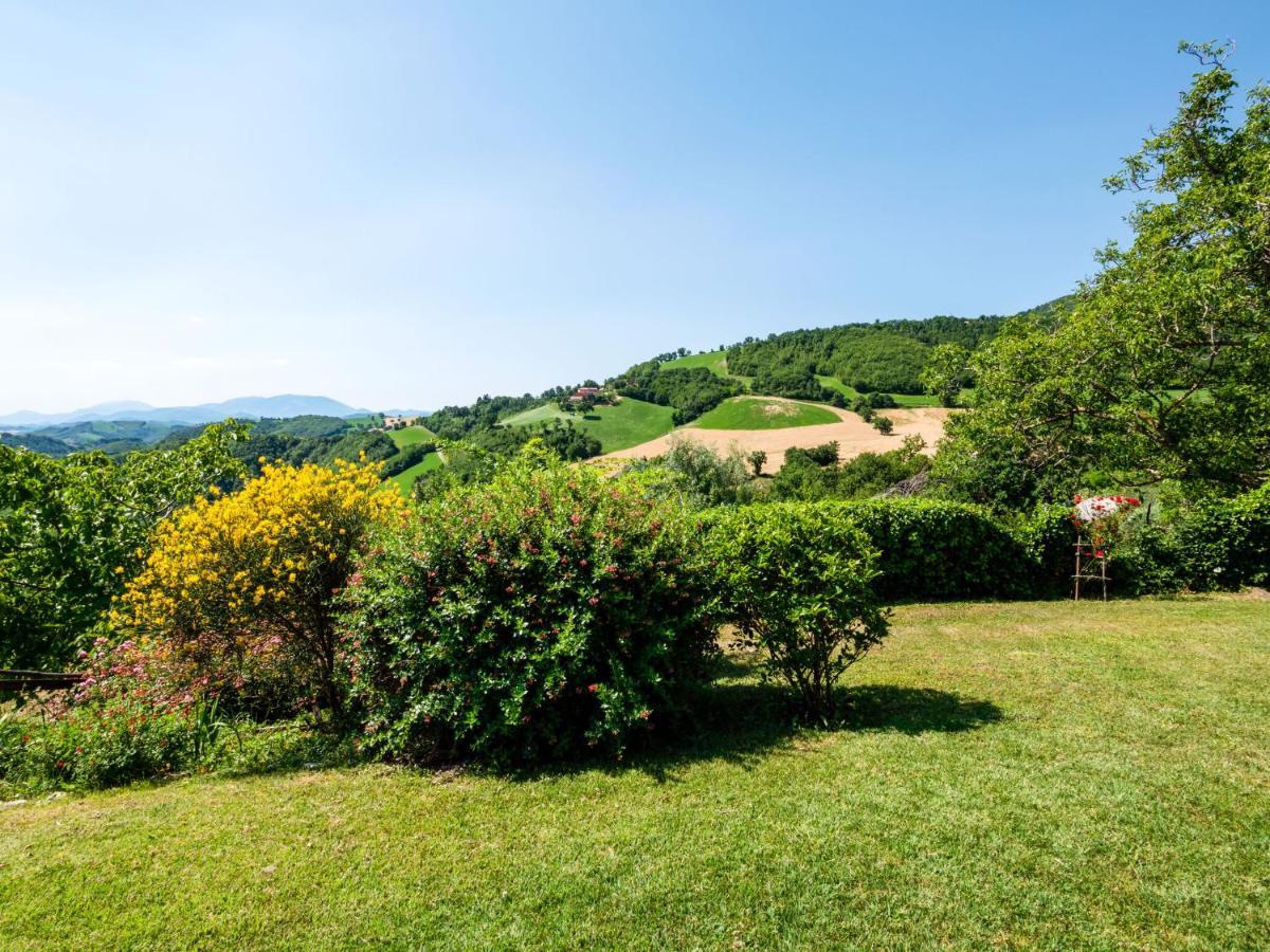 Belvilla By Oyo Locanda Le Querce Frontino Pokój zdjęcie